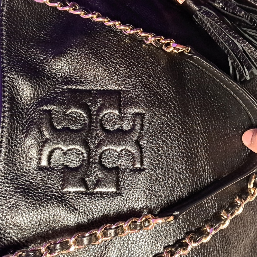 Tory Burch Thea Slouchy Chain Tote Beautiful🖤 - Picture 4 of 13